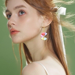 70個7色アクリルパーツ  真鍮パーツ  花のチャーム  ゴールドカラー  ミックスカラー  13mm  穴：2.5mm  10個/カラー&nbsp;PALLOY-YW00161