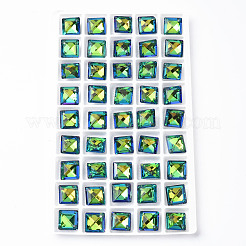 電気メッキガラスチャーム  シルバーメッキのボトム  多面カット  菱形  ミックスカラー  13x13x5mm  穴：1mm  45個/ボードについて  5ボード/ボックス&nbsp;EGLA-N006-021B-1