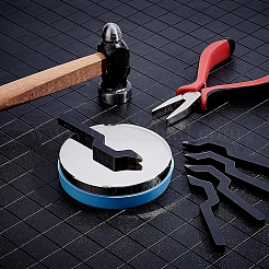 45# スチールジュエリーパンチャー  曲がったハンドル  ブラック  78.5x14x6mm  スタンプ：1.2x2~3mm  5個/セット&nbsp;TOOL-BC0001-09