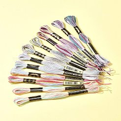 12 かせ 6 色 6 層ポリエステル刺繍糸  クロスステッチの糸  セグメント染め  カラフル  0.5mm  約8.75ヤード（8m）/かせ  2 かせ/色&nbsp;OCOR-FS0001-01B-03