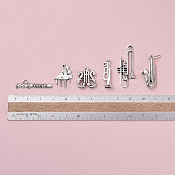 楽器のテーマ  チベット風亜鉛合金チャーム  コルネットとサクソフォンとフルートとトランペットとピアノ  アンティークシルバー  24個/セット&nbsp;TIBEP-X0185-79