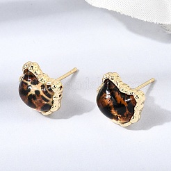 真鍮製スタンドピアス  ヒョウ柄の猫の頭  樹脂と  ラックめっき  長持ちメッキ  カドミウムフリー＆鉛フリー  18KGP本金メッキ  11x12.5mm&nbsp;EJEW-D355-09G