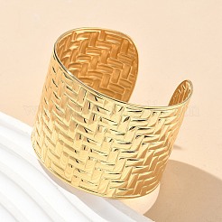 女性用304ステンレススチールカフバングル  イオンプレーティング（ip）  14KGP本金メッキ  内径：1-7/8x2-1/4インチ（4.75x5.65cm）&nbsp;AJEW-P127-24G