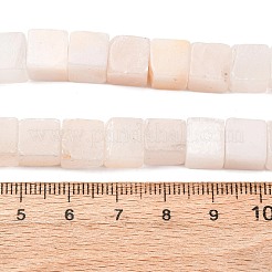 天然セレナイトビーズ連売り  キューブ  8~8.5x8~8.5x8~8.5mm  穴：1.2mm  約46個/連  15.35''（39センチメートル）&nbsp;G-B155-C08-8x8mm