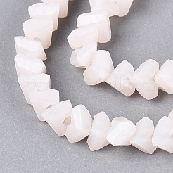 オペークガラスビーズ連売り  三角形  多面カット  桃パフ  2~2.5x3.5~4x3.5~4mm  穴：0.8~0.9mm  約126~132個/連  13.78~14.96''（35~38センチメートル）&nbsp;GLAA-N019-3mm-04
