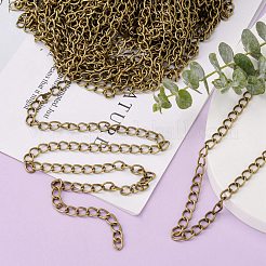 アイアン製ツイストチェーンカーブチェーン  溶接されていない  アンティークブロンズ  約5 mm幅  長さ7mm  厚さ1mm&nbsp;CH007-AB