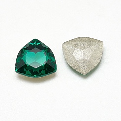 Diy先の尖ったバックk9ガラスラインストーンカボション  ランダムカラーバックメッキ  多面カット  三角形  med.emerald  12x12x4.5mm&nbsp;RGLA-T071-12mm-004