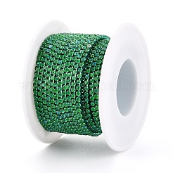 鉄ラインストーンカップチェーン  スプールで  ミディアムシーグリーン  2x2x2mm  約29.99フィート（9.14m）/ロール&nbsp;CH-T006-05B-23