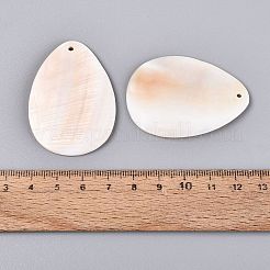 天然淡水シェルのペンダント  ティアドロップチャーム  湯通しアーモンド  49x35x2~3mm  穴：1.8~2mm&nbsp;SHEL-Q028-13