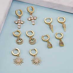 クリアキュービックジルコニアコーンドロップハギーフープピアス  女性のための真鍮のアクセサリー  ゴールドカラー  31mm  ピン：0.9mm&nbsp;EJEW-SW00005-09