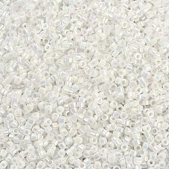 不透明色光沢ガラスシードビーズ  シリンダー  ホワイト  1.6x1.3mm  穴：0.8mm  約60000個/ポンド&nbsp;SEED-H003-12A
