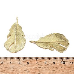 真鍮チャーム  葉  ラックめっき  長持ちメッキ  鉛フリー＆カドミウムフリー  18KGP本金メッキ  48x26x5mm  穴：2.5mm&nbsp;KK-Z114-07G