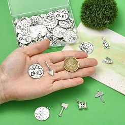 キャンプテーマのチベットスタイルの合金ペンダント90個、9つのスタイル  混合図形  アンティークシルバー  13.5~29x9~25x1.5~5mm  穴：1.4~2.5mm  10個/スタイル&nbsp;FIND-CJ0005-64