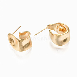 真鍮ハーフフープピアス  スタッドのピアス  ニッケルフリー  ハンマー  18KGP本金メッキ  19x11mm  ピン：0.7mm&nbsp;KK-S356-149G-NF