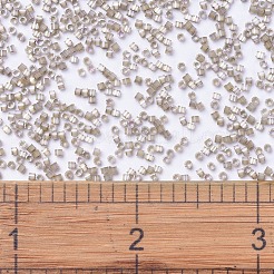 MIYUKIデリカビーズ  シリンダー  日本製シードビーズ  11/0  （db0680)染色スモーキークオーツシルクサテン  1.3x1.6mm  穴：0.8mm  約2000PCS /ボトル  10 G /ボトル&nbsp;SEED-JP0008-DB0680