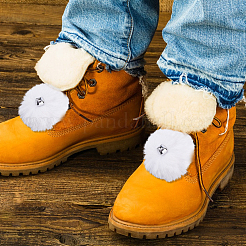 4 Pairs 4 Colors Roller Skate Pom Poms with Alloy Bell Charm and Polyester Cord&nbsp;FIND-FH0017-38