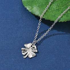 Clover 304 Stainless Steel Pendant Necklaces&nbsp;NJEW-M109-01P