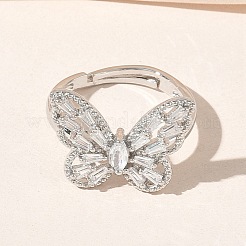 Adjustable Brass Butterfly Finger Rings with Clear Cubic Zirconia&nbsp;CU-CBA7E55-18P-01