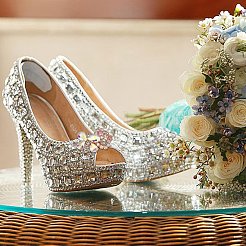 2Pcs Butterfly Alloy Glass Rhinestone Shoe Decoration&nbsp;FIND-AR0005-01C