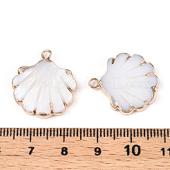 Electroplate Freshwater Shell Pendants&nbsp;SHEL-S274-33A