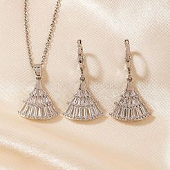 Elegant Brass Micro Pave Clear Cubic Zirconia Fan Pendant Necklaces & Earrings Sets for Women&nbsp;OQ3699