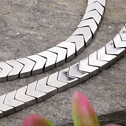 Electroplated Arrows Non-magnetic Synthetic Hematite Bead Strands&nbsp;G-E295-10