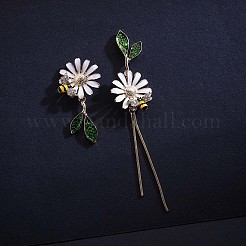 Daisy & Bee Enamel Asymmetric Earrings&nbsp;JE963A
