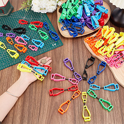 90Pcs 9 Colors Plastic Glove Grabber Clip&nbsp;AJEW-WA0003-68