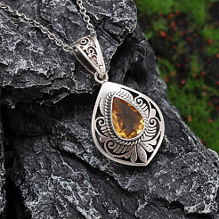 Alloy Topaz Rhinestone Pendant Necklaces&nbsp;FS-WG9981E-01
