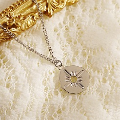 Non-Tarnish 304 Stainless Steel Donut with Star Pendant Necklaces for Women&nbsp;VX1933-2