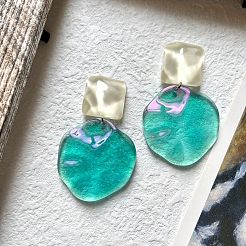 Acrylic Stud Dangle Earrings&nbsp;WG5CC9B-01