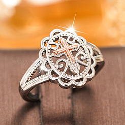 Oval with Cross Pattern Hollow Out Brass Finger Rings for Women&nbsp;FS-WG4621C-04