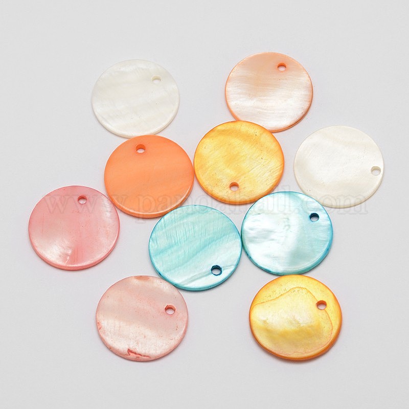 Wholesale Dyed Natural Flat Round Shell Pendant - Pandahall.com