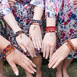 5Pcs 5 Style Wood & Glass Seed & Acrylic Beaded Stretch Bracelets Set with Baseball&nbsp;JB709C