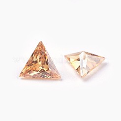 Cubic Zirconia Pointed Back Cabochons&nbsp;ZIRC-WH0001-A03