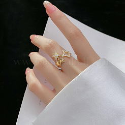 Brass Micro Pave Clear Cubic Zirconia Cuff Open Rings for Women&nbsp;FS-WG32C5D-02