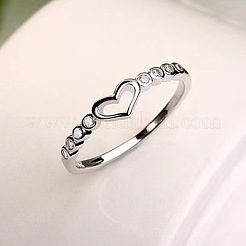 Hollow Out Heart Zinc Alloy with Crystal Rhinestone Finger Rings&nbsp;FS-WGFA1C6-03