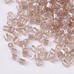8/0 Two Cut Glass Seed Beads&nbsp;SEED-S033-15A-08