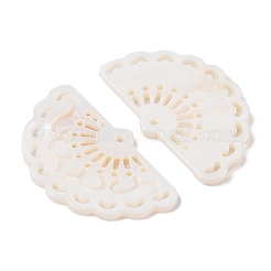 Natural White Shell Carved Pendants&nbsp;SSHEL-C012-08