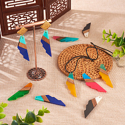 20Pcs 10 Colors Transparent Resin & Walnut Wood Big Pendants&nbsp;RESI-TA0001-73