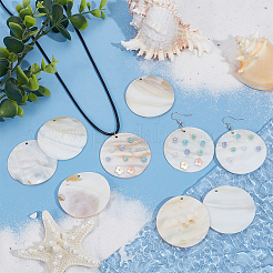 30Pcs Flat Round Natural Freshwater Shell Pendants&nbsp;SHEL-BC0001-044
