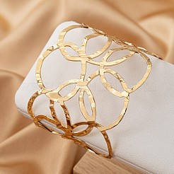 Hollow Out Alloy Cuff Bangles for Women&nbsp;FS-WGA5141-01