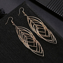 Fashionable Brass Hollow Horse Eye Tassel Dangle Earrings, Golden