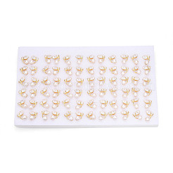 Brass Natural Pearl Stud Earrings&nbsp;PEAR-N020-06T