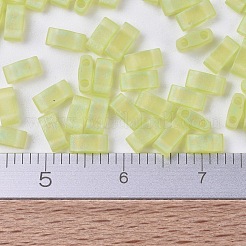 MIYUKI Half TILA Beads&nbsp;SEED-J020-HTL0143FR