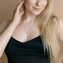 2Pcs 2 Colors Stainless Steel Flower Oval Locket Pendant Necklaces for Women&nbsp;NJEW-DR0001-12