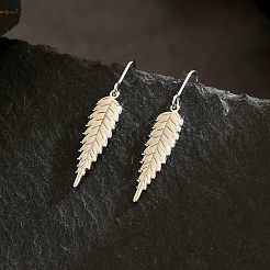 Brass Leaf Dangle Earrings&nbsp;FY4465