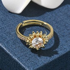 Flower Brass with Clear Cubic Zirconia Finger Rings for Women&nbsp;RJEW-Z111-01G