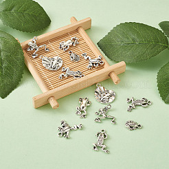 Tibetan Style Alloy Frog Shape Pendants & Rhinestone Settings&nbsp;TIBEP-TA0002-34AS-RS