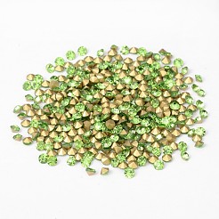 Back Plated Grade A Diamond Glass Pointed Rhinestone&nbsp;RGLA-SS10-009